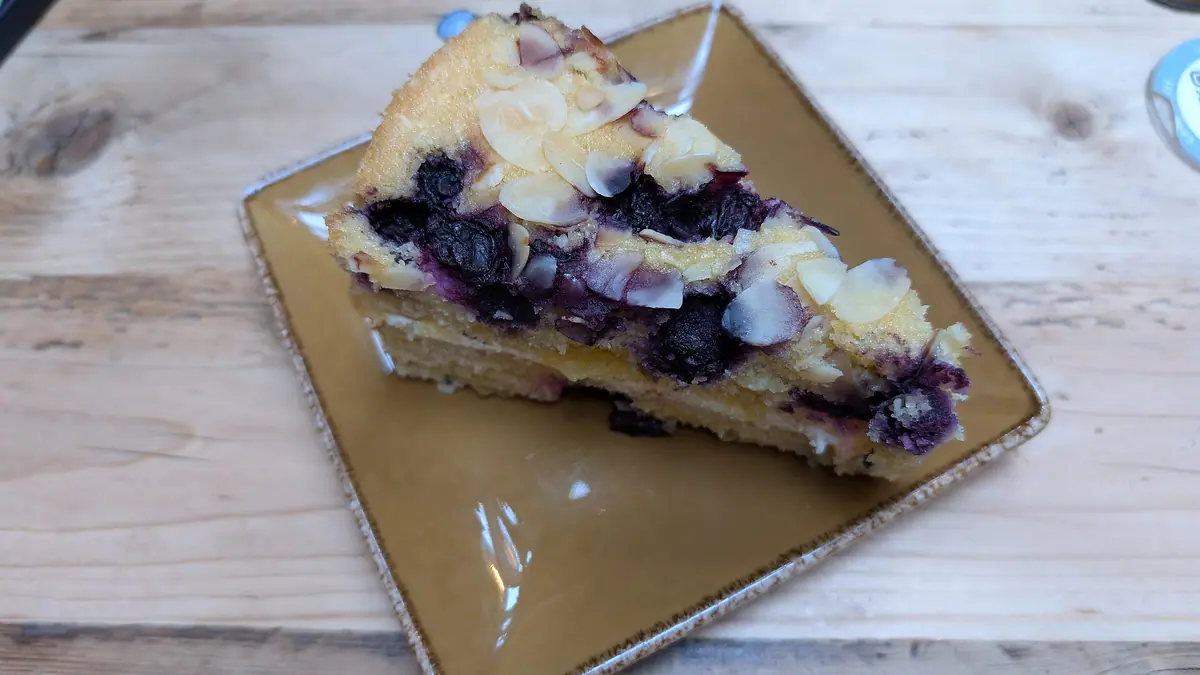 Cake In A Box – cake shop in Burnhill, Rutherglen